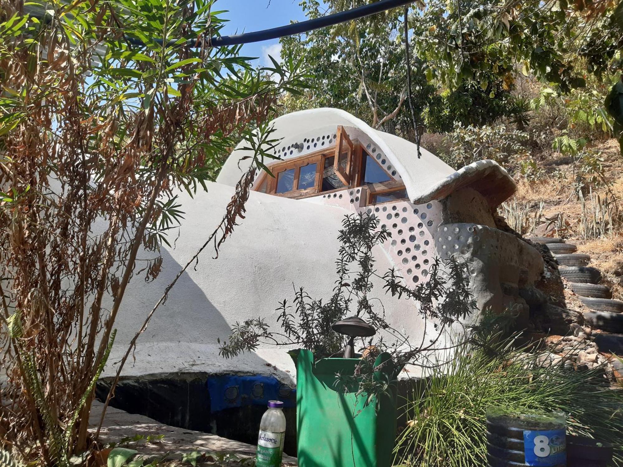 Earthship Atitlan Casa de hóspedes San Marcos La Laguna Exterior foto
