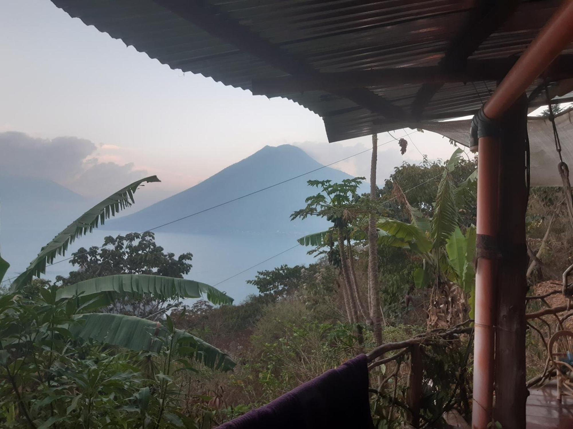 Earthship Atitlan Casa de hóspedes San Marcos La Laguna Exterior foto