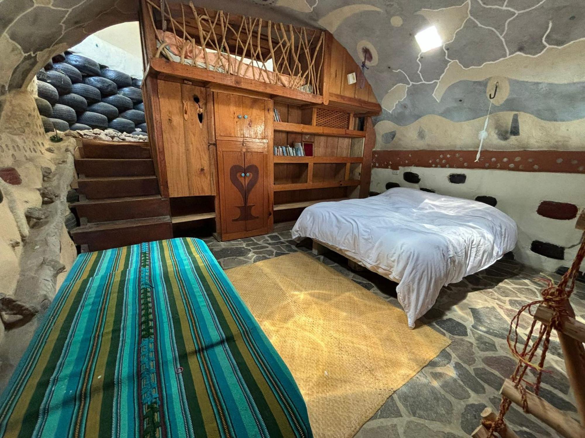 Earthship Atitlan Casa de hóspedes San Marcos La Laguna Exterior foto